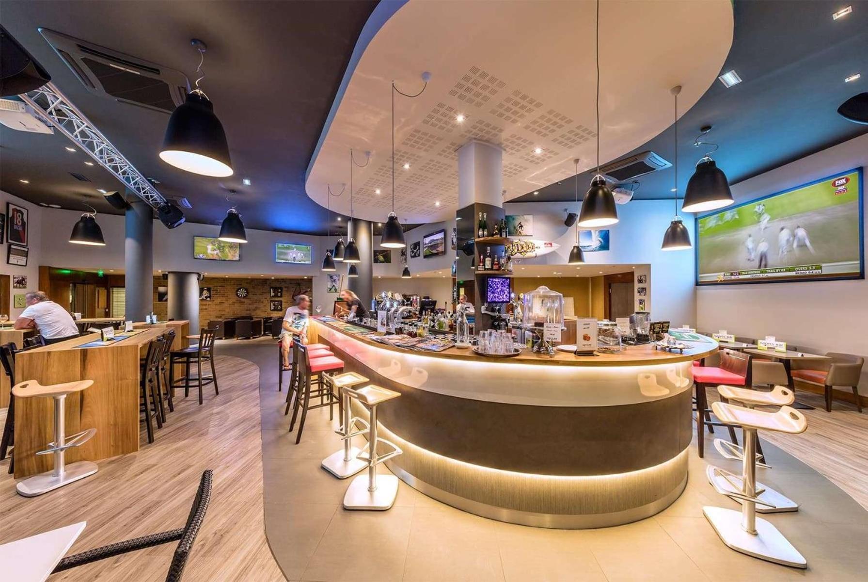 Ramada Hotel & Suites By Wyndham Νουμεά Εξωτερικό φωτογραφία
