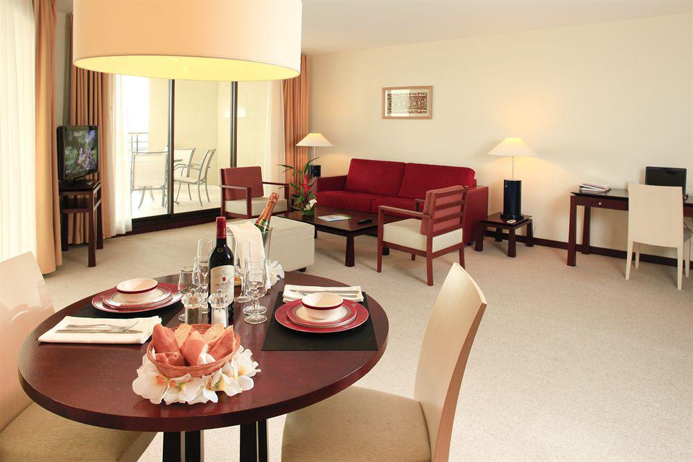 Ramada Hotel & Suites By Wyndham Νουμεά Εξωτερικό φωτογραφία