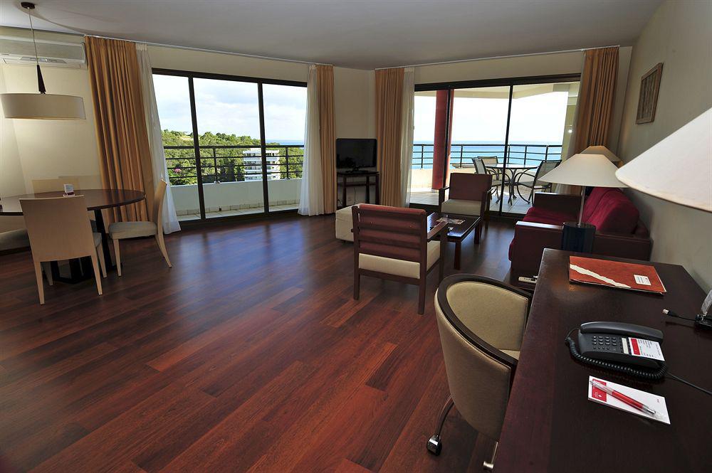 Ramada Hotel & Suites By Wyndham Νουμεά Εξωτερικό φωτογραφία